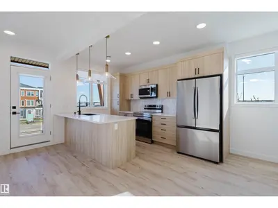 Interior photo 4 of #23 16231 19 AV SW