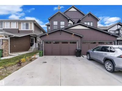 Interior photo 1 of 226 ORCHARDS BV SW