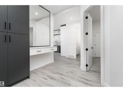 Interior photo 3 of 145 Graybriar DR