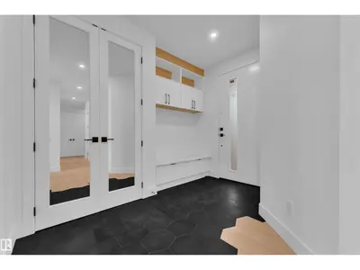 Interior photo 4 of 116 Eldridge PT