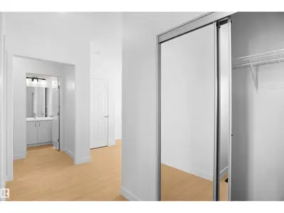 Interior photo 1 of 58 Nerine CR