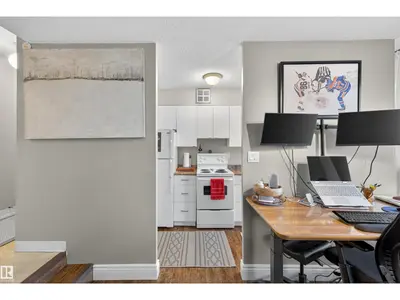 Interior photo 3 of #216 10160 114 ST NW