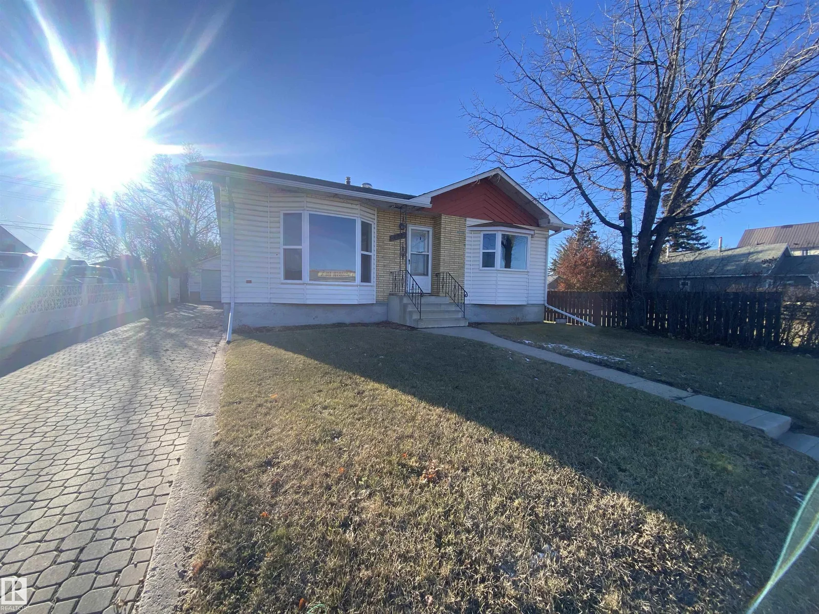 5229 50 AV, Vegreville - 4 bedroom Detached Single Family for sale