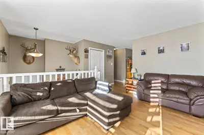 Interior photo 3 of 4514 49 AV