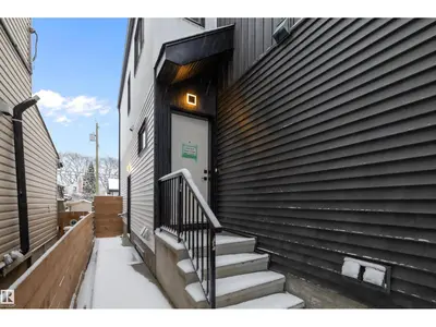 Interior photo 3 of 11338 89 ST NW