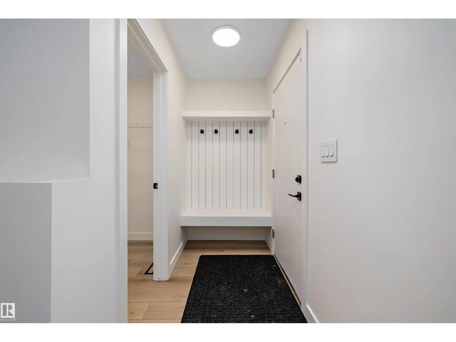 11605 90 ST NW, Edmonton - 4 bedroom Duplex for sale