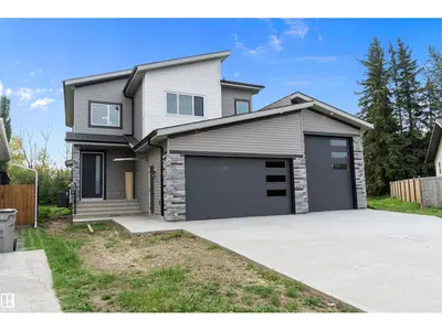 Interior photo 1 of 5020 50 ST