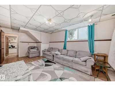 Interior photo 2 of 6807 DELWOOD RD NW