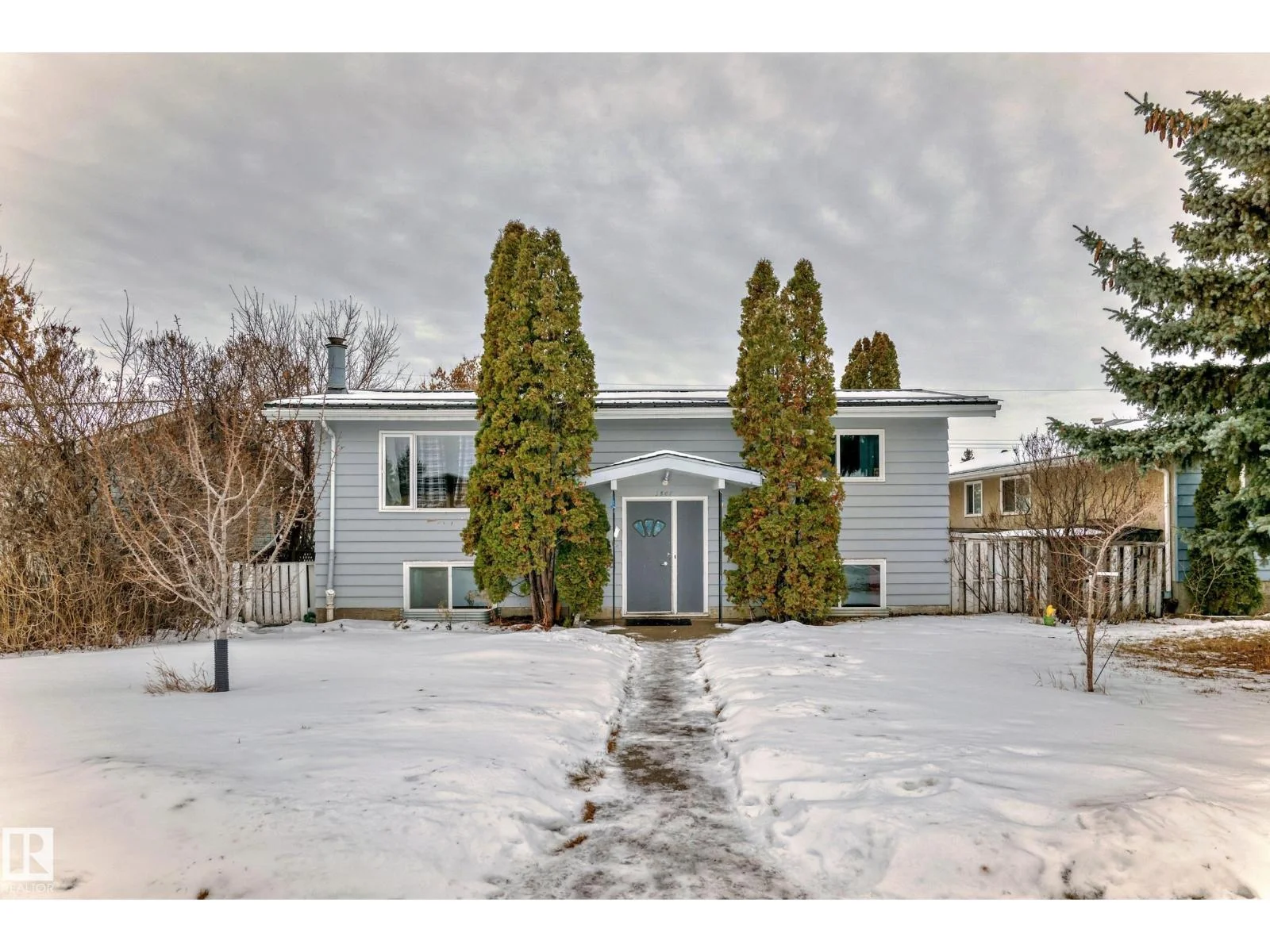 6807 DELWOOD RD NW, Edmonton - 4 bedroom Detached Single Family for sale