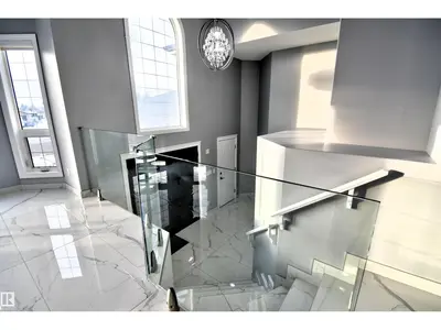 Interior photo 1 of 4409 44 ST