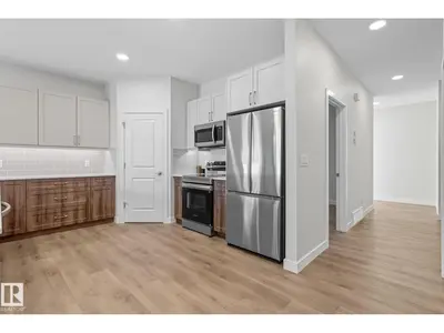 Interior photo 3 of #42 11 DALTON LI