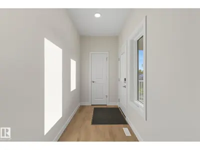 Interior photo 2 of #42 11 DALTON LI