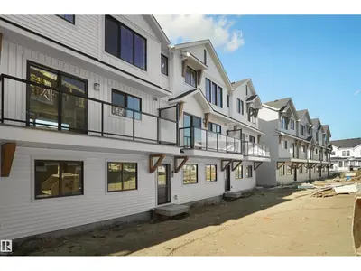 Interior photo 1 of #71 17319 5 ST NE