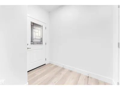 Interior photo 4 of 60 HEMINGWAY CR