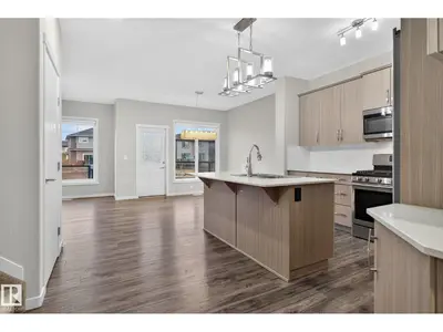 Interior photo 4 of 3319 8 ST NW