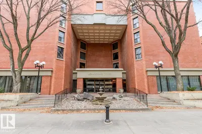 Interior photo 3 of #1503 11503 100 AV NW