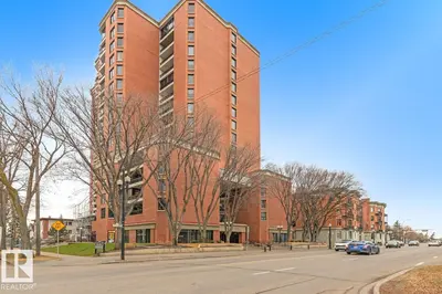 Interior photo 4 of #1503 11503 100 AV NW