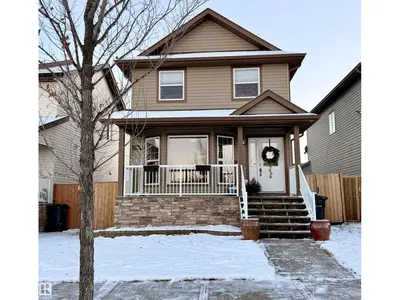 Interior photo 2 of 4129 43 AV