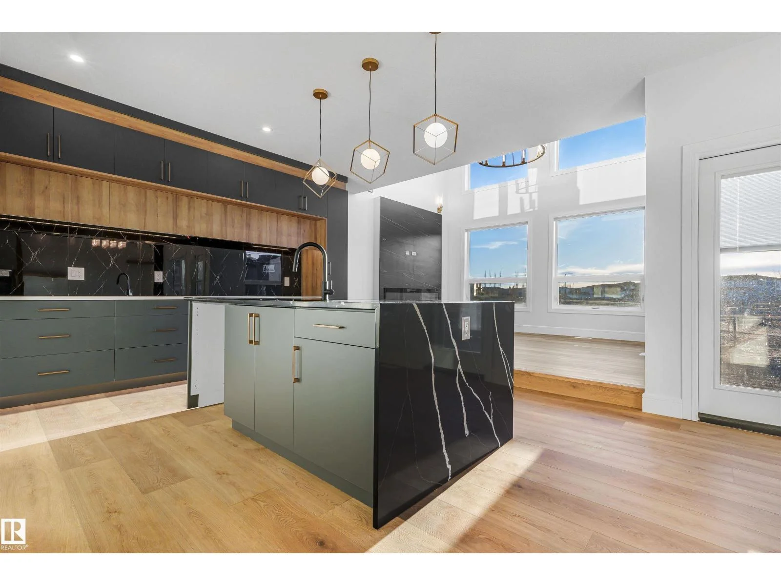 240 Crystal Creek Drive, Leduc - 4 bedroom Detached Single Family for sale