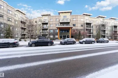 Interior photo 2 of #410 560 GRIESBACH PARADE PR NW