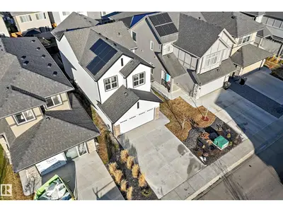 Interior photo 2 of 4454 KINSELLA GR SW