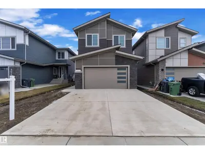 Interior photo 3 of 404 Pine PT