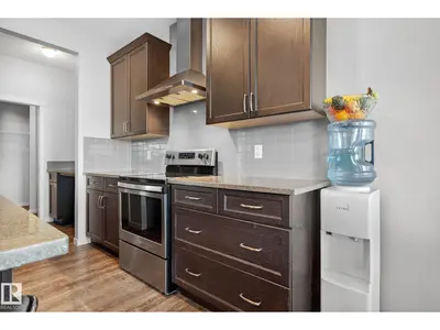 Interior photo 3 of 2031 51 ST SW