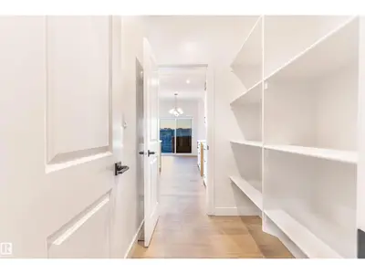 Interior photo 4 of 8 AXELWOOD CR