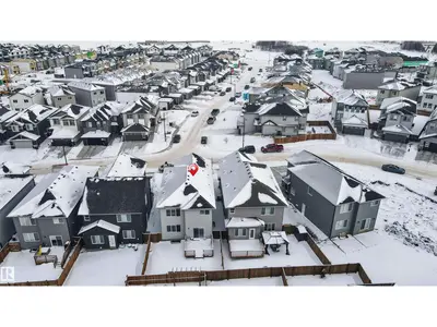 Interior photo 4 of 1216 15 ST NW