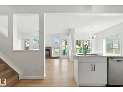 Interior photo 2 of 7836 7 AV SW