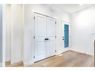 Interior photo 2 of 20 AXELWOOD CR