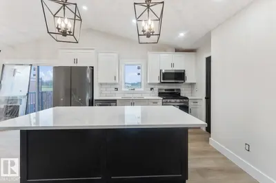 Interior photo 4 of 1434 Wildrye CR