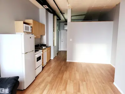 Interior photo 4 of #1410 10024 JASPER AV NW