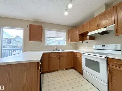 Interior photo 2 of #124 1670 JAMHA RD NW