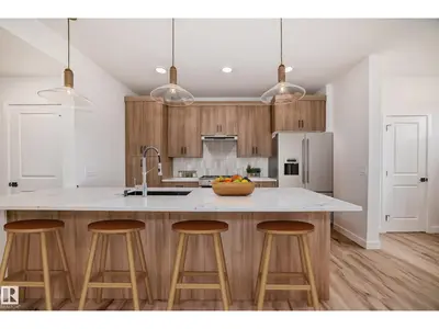 Interior photo 3 of 1319 KESWICK DR SW