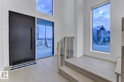 Interior photo 1 of #7 6090 CRAWFORD DR SW