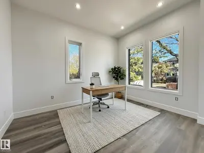 Interior photo 3 of 11230 125 ST NW