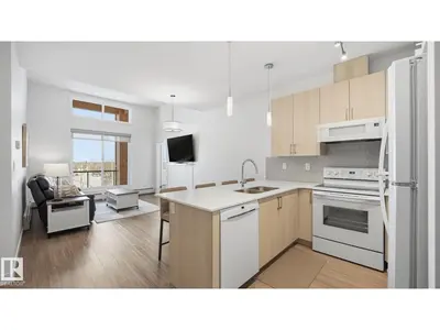 Interior photo 3 of #401 17 COLUMBIA AVENUE W