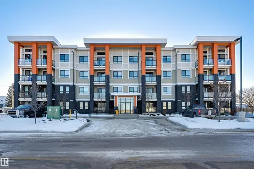 #205 17 COLUMBIA AVENUE, Devon - $259,800