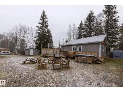 Interior photo 2 of #304 & 306 53414 Range Road 62