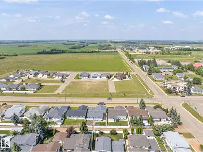 Interior photo 2 of #10 4801 61 ST