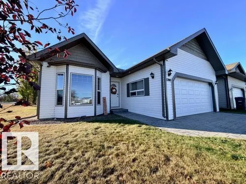 5701 48 AV, St. Paul Town - $329,900
