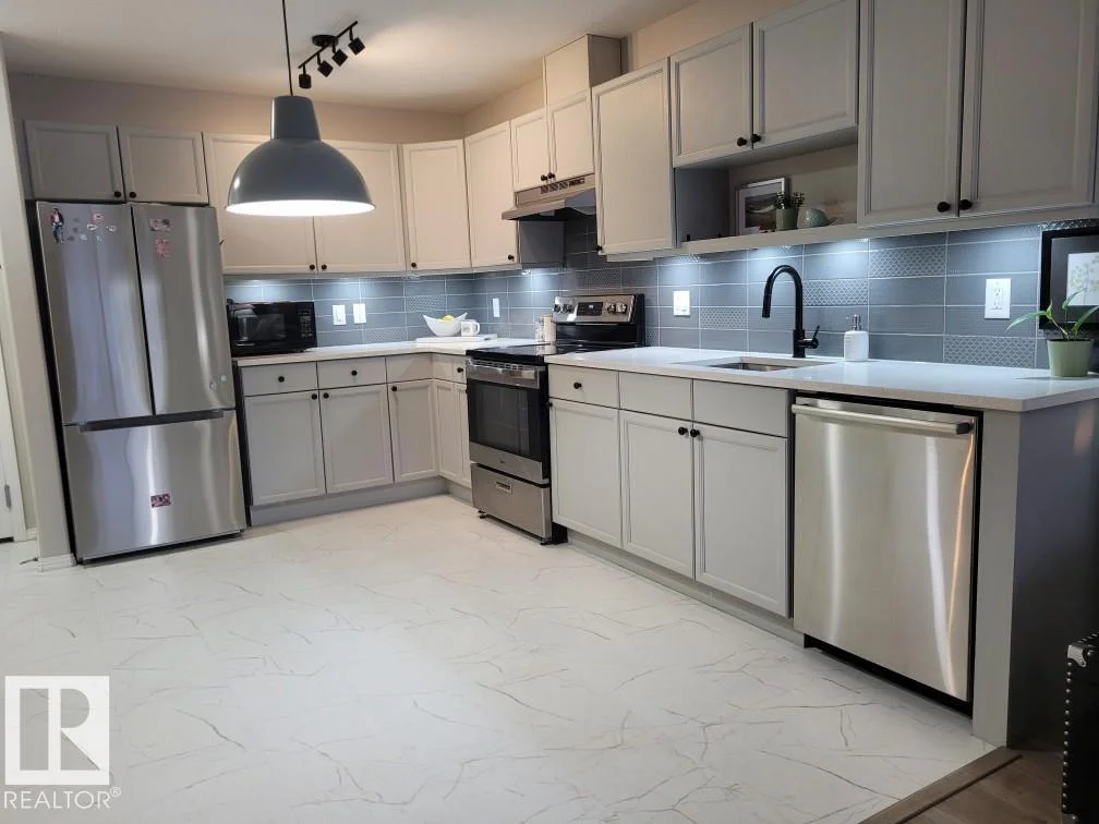 #135 592 HOOKE RD NW, Edmonton - 2 bedroom Apartment for sale