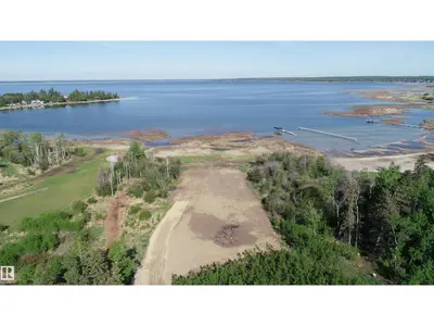 Interior photo 1 of 545165 Ste Anne Trail