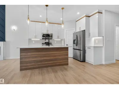 Interior photo 3 of 17 HULL WD