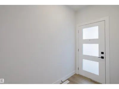 Interior photo 1 of 222 EDGEMONT GREEN GR NW