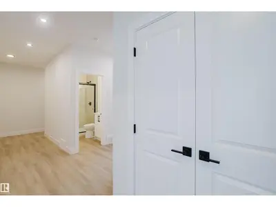 Interior photo 3 of 222 EDGEMONT GREEN GR NW