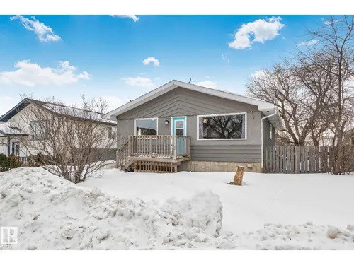 4717 49 AV, Legal - $250,000