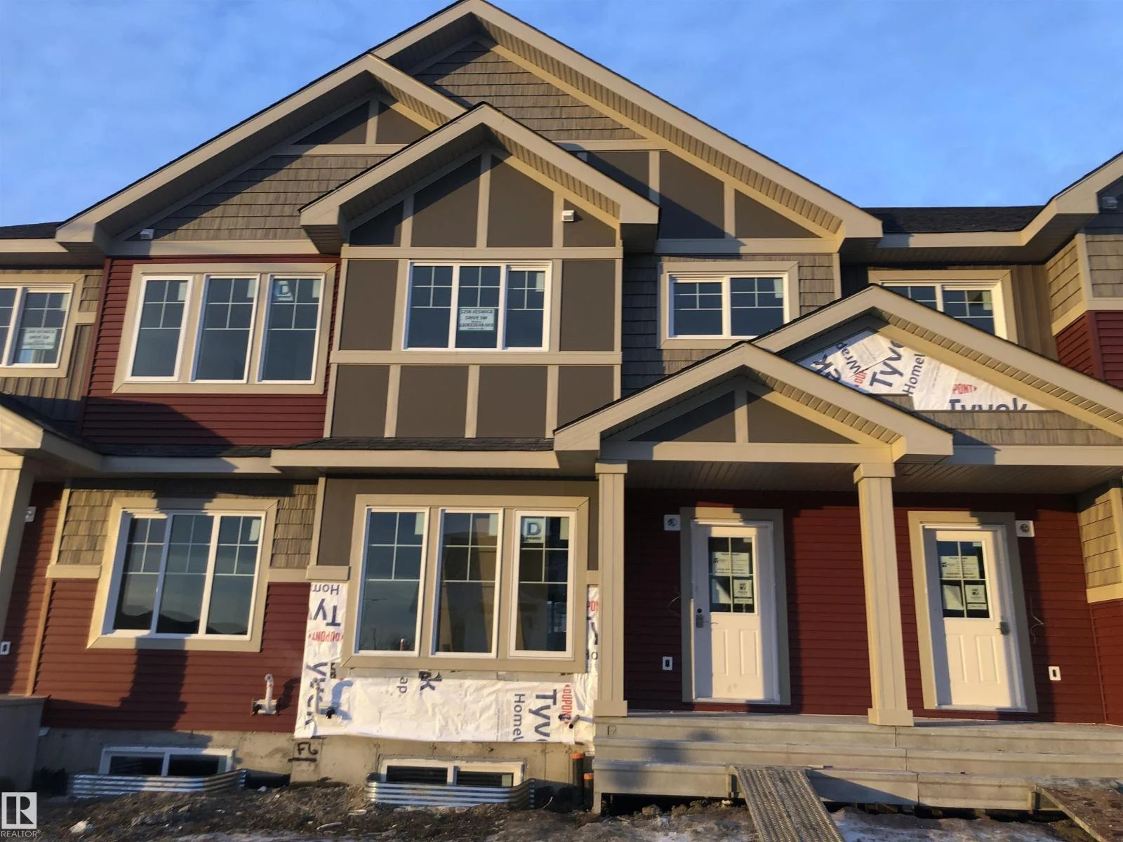 1298 KESWICK DR SW, Edmonton - 3 bedroom Residential Attached for sale