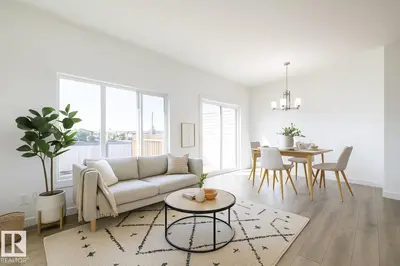 Interior photo 2 of 41 Renwyck PL